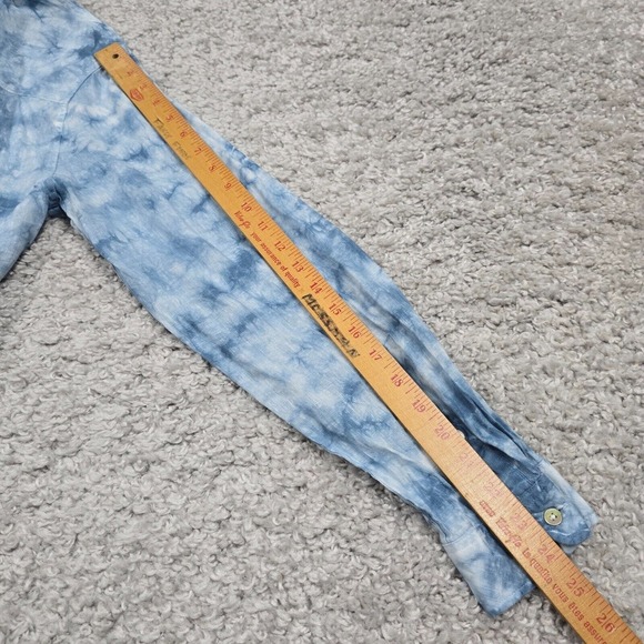 Faherty Shirt Womens Large Blue Tie Dye Long‎ Sleeve Button Linen Coastal Beach - Picture 10 of 11